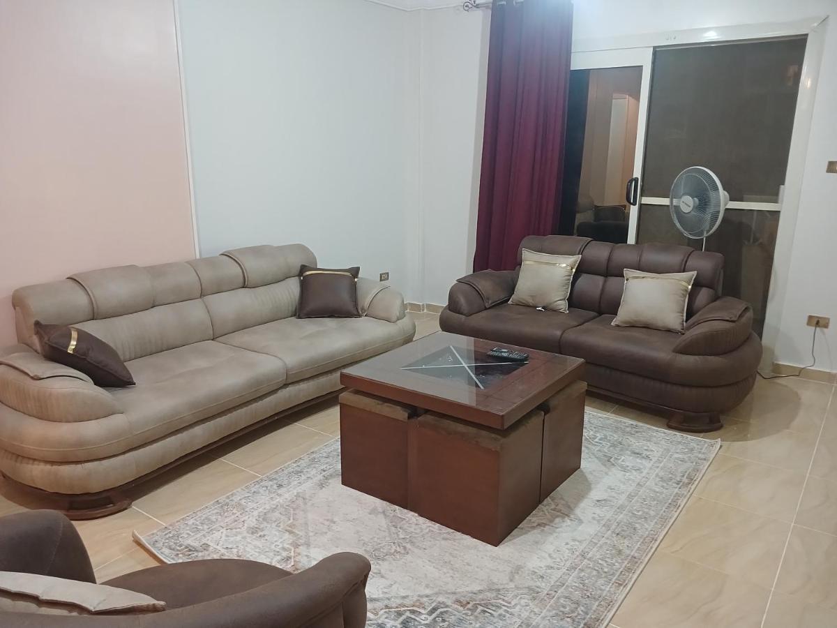 كمبوند سيتي تاورز البوشي Apartment Kairo Bagian luar foto