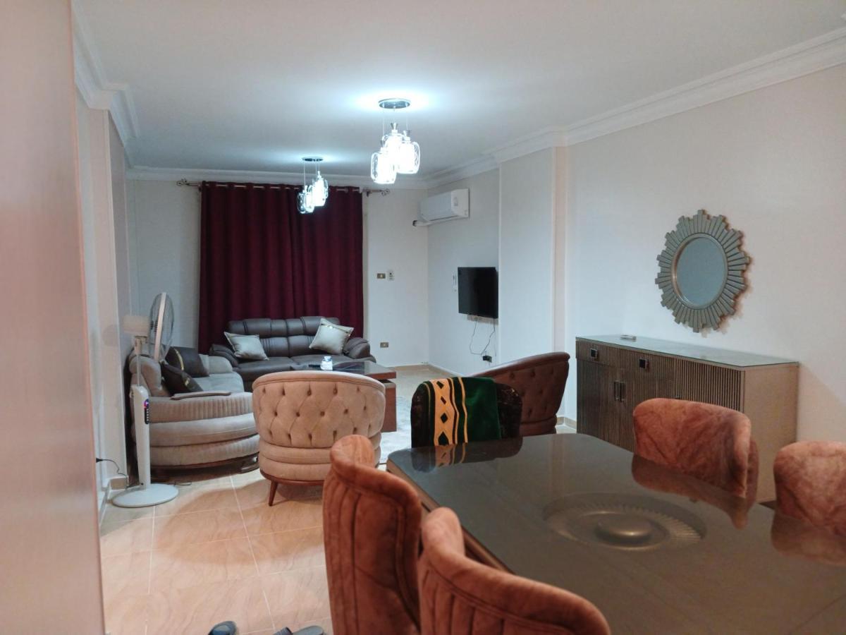 كمبوند سيتي تاورز البوشي Apartment Kairo Bagian luar foto