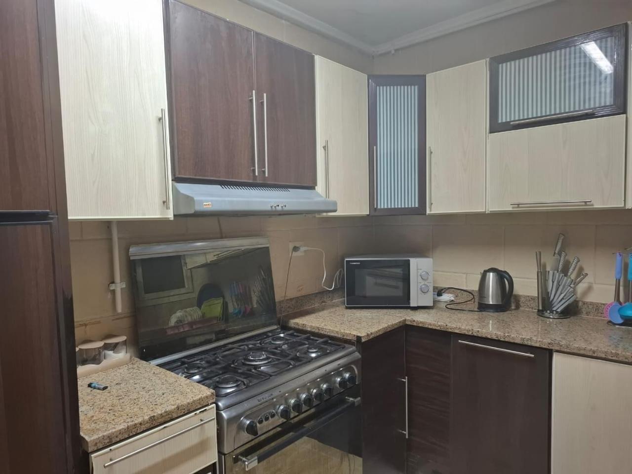 كمبوند سيتي تاورز البوشي Apartment Kairo Bagian luar foto
